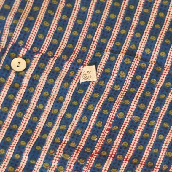 Anokhi Horizontal Striped & Polka Dot Medium Short Sleeve Button Down Shirt - Picture 5 of 6